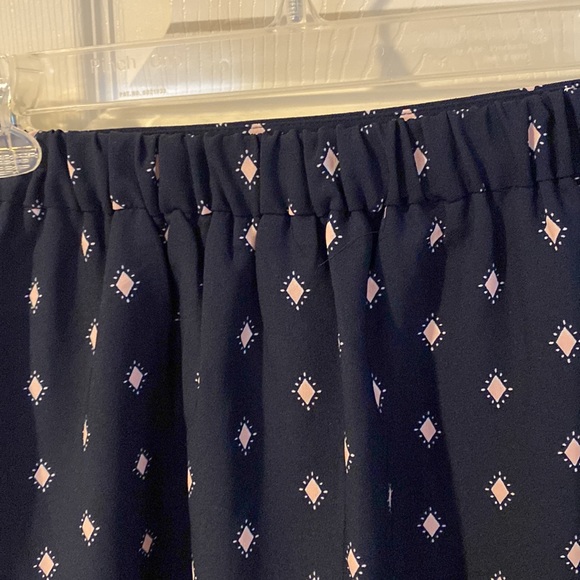Loft XXSP navy skirt - Picture 3 of 4